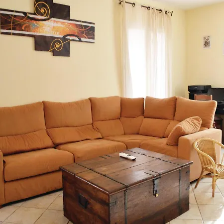 Three-bedroom Holiday In Vecchio Feriehus *