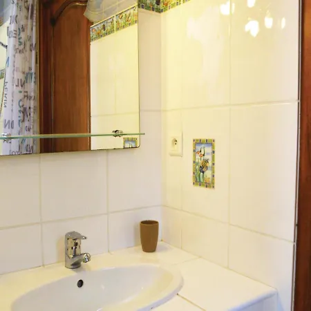 Three-bedroom Holiday In Vecchio Feriehus Porto-Vecchio (Corsica)